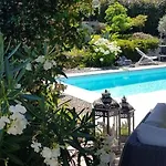 A Sulana D'hotes 住宿加早餐酒店 Valle-di-Campoloro
