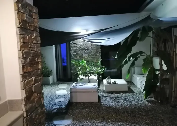 A Sulana D'hotes 住宿加早餐酒店 4*