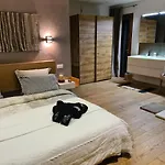 Bed & Breakfast A Sulana D'hotes 4*