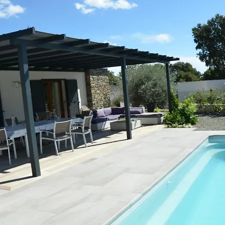 A Sulana D'hotes Bed & Breakfast