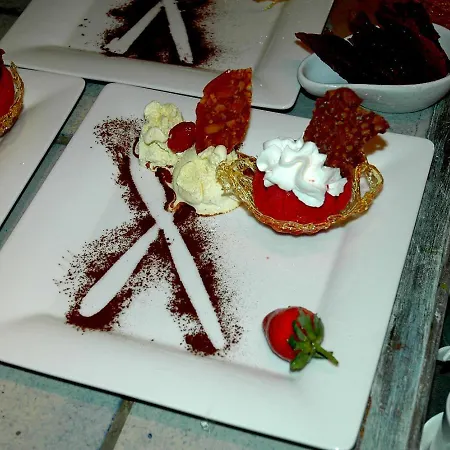 Couette-café A Sulana D'hôtes 4*