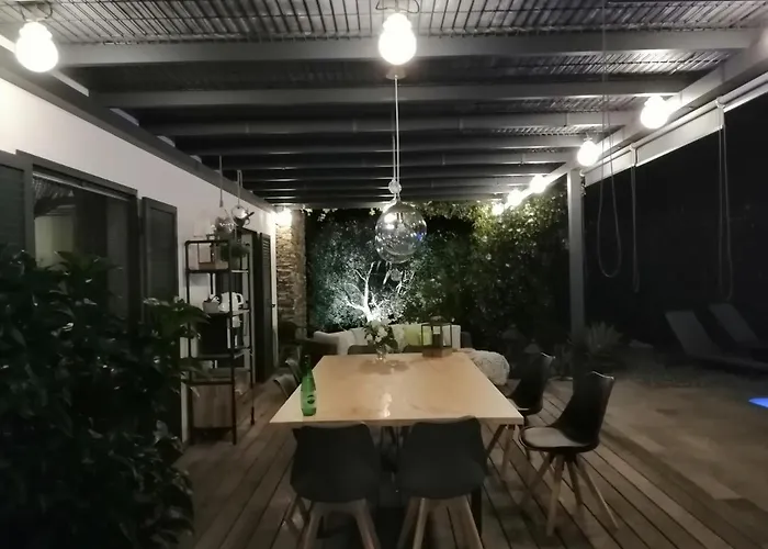 Couette-café A Sulana D'hôtes 4*