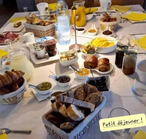 A Sulana D'hôtes 4*