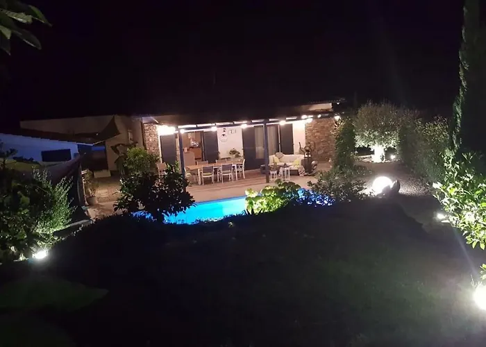 Couette-café A Sulana D'hôtes 4*